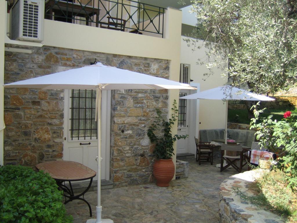 Gera'S Olive Grove - Elaionas Lesvou Hotel Marmaro  Exterior photo