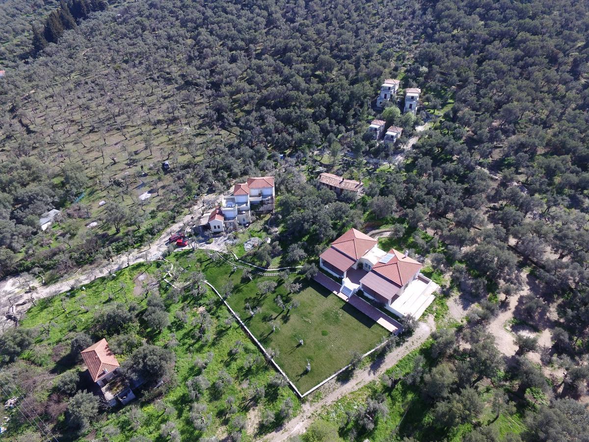Gera'S Olive Grove - Elaionas Lesvou Hotel Marmaro  Exterior photo