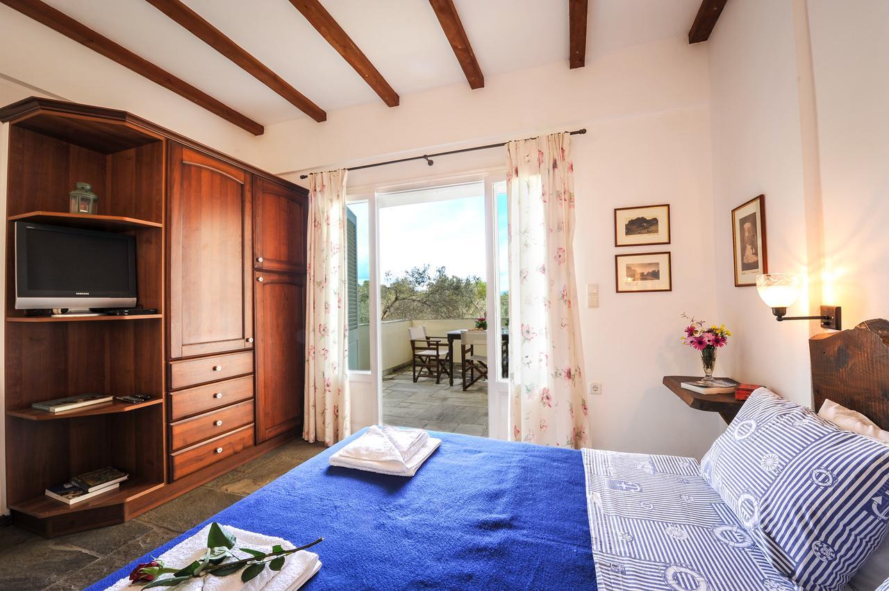 Gera'S Olive Grove - Elaionas Lesvou Hotel Marmaro  Exterior photo